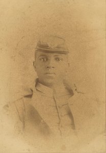 Kabinetskort af oberst Charles Young som kadet ved West Point, 1889. af Pach Bros