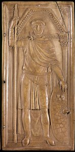 Stilicon i våben, general, patrice og konsul i det vestromerske imperium. Højre panel af stilichos dybtik (skulptur på elfenben, ca. 395) af Paleo Christian