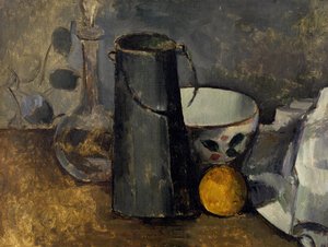 Stilleben med karaffel, mælkedåse, skål og appelsin af Paul Cézanne