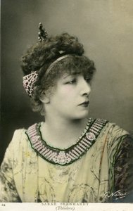 Henriette Rosine Bernard aka Sarah Bernhardt (1844-1923) som "Théodora", skuespil af Victorien Sardou, i 1884 (foto) af Paul Nadar