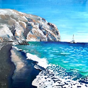 Klipperne ved den sorte sandstrand af Pauline Wegman | Key and Sea Creative