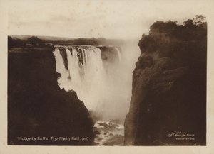 Victoria Falls, The Main Fall (s/h foto) af Percy M. Clark