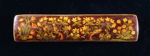 En Qalamdan, der forestiller finker, der sidder på blommeblomstgrene af Persian School