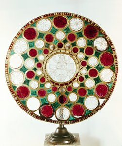 Salomons bæger, med et relief-cameo af en konge, sassanisk periode (226-651) (guld, bjergkrystal, granat og grønt glas)