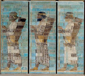 Bueskytternes frise, fra paladset til Darius I, konge af Persien, i Susa (6. århundrede f.Kr.). E-mailet mursten relief bund. 510 f.Kr. Paris, Louvre-museet. af Persian School