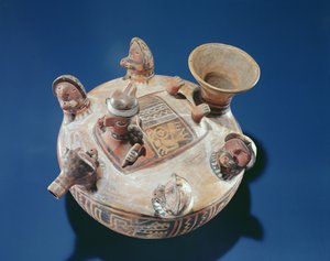 Guddom med kvinder, der tilbyder drinks, Recuay Culture (keramik) af Peruvian School