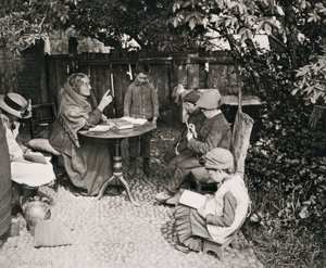 En dameskole, 1887 (fotogravure) af Peter Henry Emerson