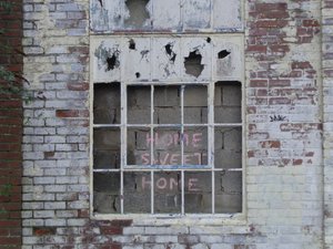 NEWCASTLE HOME-SWEET-HOME, 2016, (FOTOGRAFI) af Peter McClure