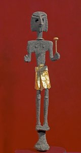 Fønikisk kunst: statuette af guddommelighed i sølv og guld. 20. eller 19. århundrede f.Kr. Fra Ras Shamra (Ugarit eller Ougarit). Søn 28 cm Nationalmuseet i Aleppo, Syrien af Phoenician Phoenician