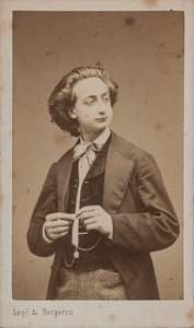 Portræt af violinisten og komponisten Henri Ketten 1848-1883. af Photo studio Legé and Bergeron.