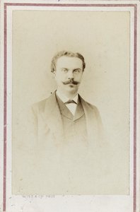 Portræt af Guy de Maupassant, ca. 1880. af Photo studio Witz and Cie.