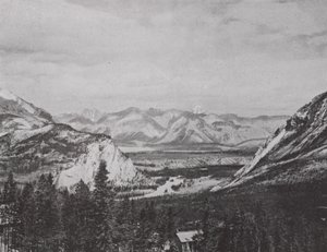 Bow Valley, i den canadiske nationalpark; Canadian Pacific Railway (s/h foto) af Photographer Canadian