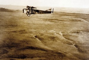Roland Garros flyver over Algeriet (s/h foto) af Photographer French