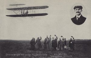 Den amerikanske flyver Orville Wright og hans flyvemaskine (s/h foto) af Photographer German