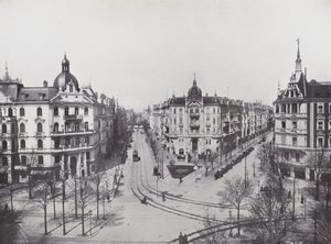 Charlottenburg, Kurfürstendamm, hjørnet af Uhlandstrasse og Grolmanstrasse (s/h foto) af Photographer German