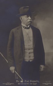 Graf Ferdinand von Zeppelin, tysk luftskibsdesigner og konstruktør (s/h foto) af Photographer German