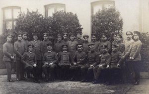 Gruppe af tyske hærofficerer (s/h foto) af Photographer German