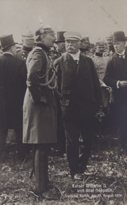 Kaiser Wilhelm II og den tyske luftskibskonstruktør Graf Ferdinand von Zeppelin på Tegel flyveplads, Berlin, 29. august 1909 (s/h foto) af Photographer German