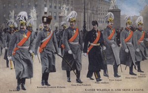 Kaiser Wilhelm II af Tyskland og hans seks sønner i militæruniform (farvet foto)