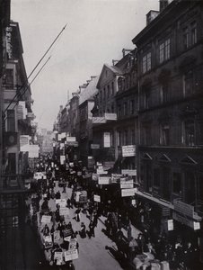 Leipzig: Petersstrasse under messen (s/h foto) af Photographer German