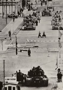 oktober 1961, Berlin Friedrichstrasse (s/h foto) af Photographer German