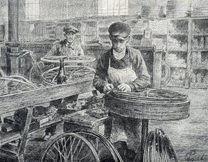 Arbejdere, der fastgør egerne til fælgene på en cykel under dens fremstilling (fremstilling af cykler) Gravering fra Pierre Calmette Private Collection af Pierre Calmettes