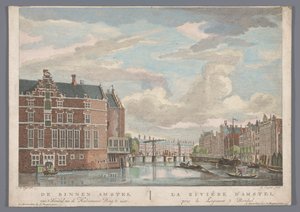 Udsigt over Halvemaansbrug over Amstel i Amsterdam Binnen Amstel van 