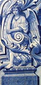 Dekorativt panel, der forestiller en engel, Lamego, Portugal. 1738 (keramiske fliser) af Portuguese School