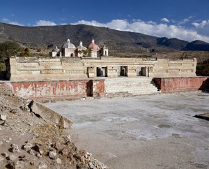 Udsigt over søjlepaladset af Pre Columbian Pre Columbian