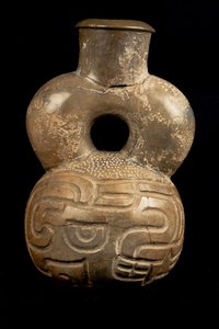 Vase / Culure Chavin (terrakotta) af Precolombian Precolombian