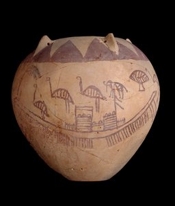 Brændt lerkrukke med malet dekoration, inklusive både og dyr, ca. 3400-3300 f.Kr. (ler)