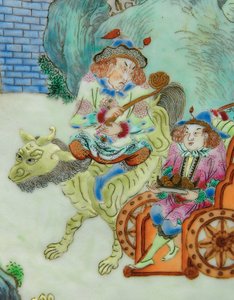 Detalje fra en af et par Imperial Famille Rose vaser (keramik)