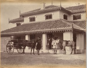 Hr. MacNull, Jhansi (verso) af Raja Deen Dayal