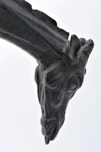 Stor giraf med sænket hoved, modelleret 1909-10, støbt før 1913 (bronze) (se også 3084917-43) af Rembrandt Bugatti