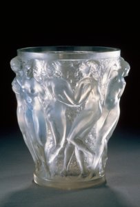 Bacchantes vase i opaliserende glas, ca 1920, af Rene Lalique (1860-1945). Frankrig, det 20. århundrede.