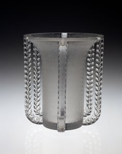 Vase "Marignane", designet 11. maj af Rene Jules Lalique