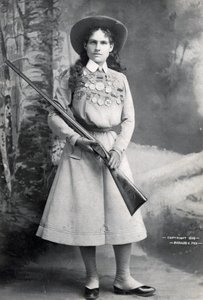 Annie Oakley, pub. ca. 1899 af Richard Kyle Fox