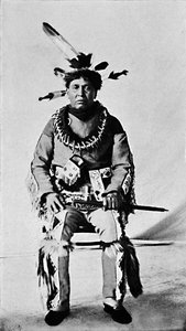 En Algonquin i fuld kjole, 1912