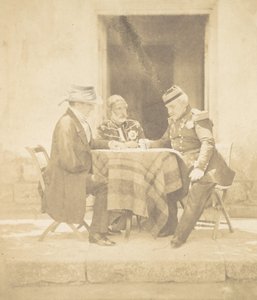 Krigsrådet om morgenen af indtagelsen af Mamelonen. Lord Raglan, Omar Pasha, M..., 1855. af Roger Fenton