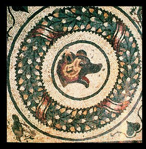 Bjørnehoved, romersk mosaik, tidligt 4. århundrede (mosaik) af Roman
