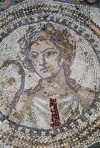 Kvindeansigt, mosaik i den romerske by Volubilis (UNESCOs verdensarvsliste af Roman