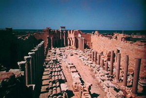 Leptis Magna, Labdah (kalksten) (foto) af Roman