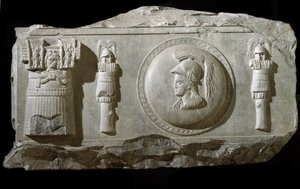 Marmorrelieffragment fra Plaza de la Consolazione i Rom af Roman