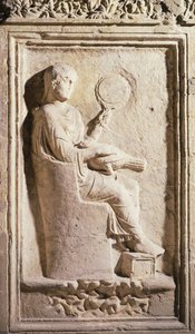 Relief forestillende en romersk dame med et spejl (sten) af Roman