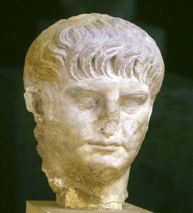 Repræsentation af kejser Neron ung (37 - 68). Rom, Museo Nazionale Romano. af Roman
