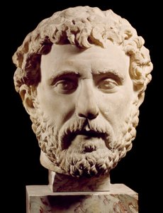 Romersk kunst: buste af den romerske stejlere Antoninus Pius (138-161 e.Kr.) Paris, Louvre-museet af Roman