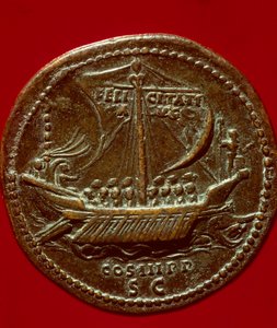 Romersk kunst: mønt af kejser Hadrian (eller Adrien) (76-138 e.Kr.), der repræsenterer en imperial galere. 119 e.Kr. Paris, B.N. af Roman