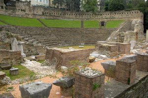 Romersk kunst: udsigt over det romerske teater (1. f.Kr.), Trieste Italien (foto) af Roman