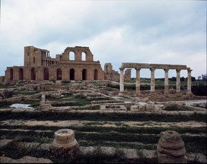 Romersk teater og peristylhus, 2.-3. århundrede af Roman