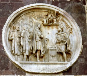 Roundel, der skildrer et offer til Hercules, fra Konstantinbuen (marmor)